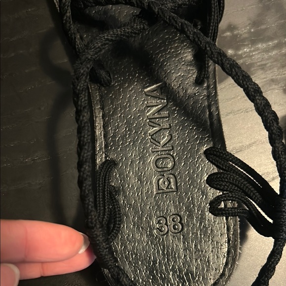 Bokyna black Flat Sandals with Cross Straps size 38 - Picture 3 of 5